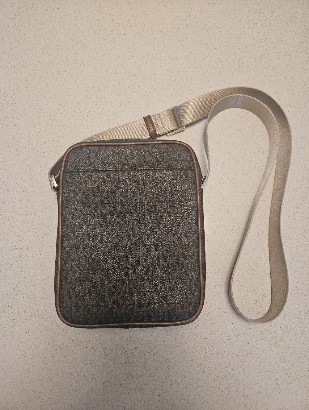 Michael Kors Jet Set Crossbody Signature Brown Purse PVC Coated Canvas - Picture 3 of 13